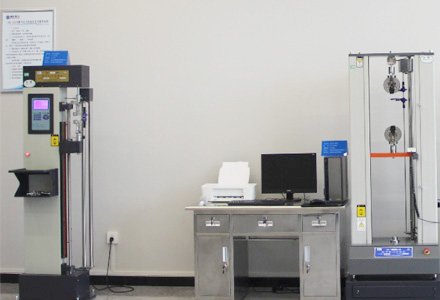 Electronic Tensile Testing Machine
